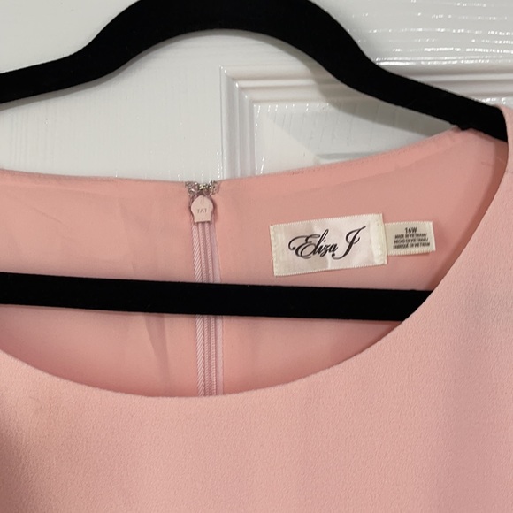 Light Pink Eliza J Dress - Picture 4 of 5